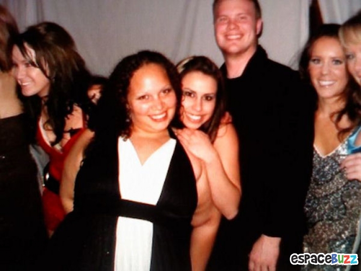 Illustration de l'article : Cherchez l'erreur : la femme... nue ?