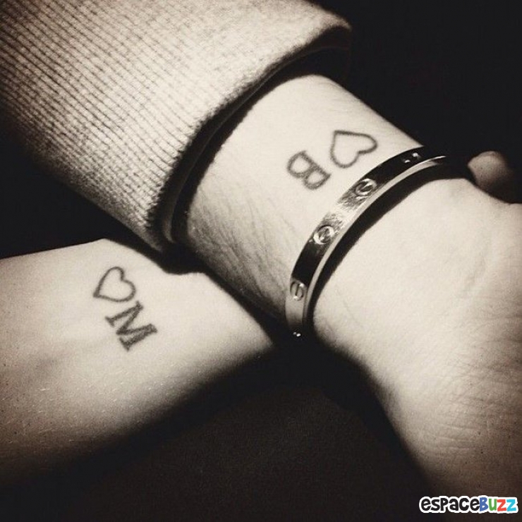 Illustration de l'article : 12 photos de tatouages de couples scellant leur amour