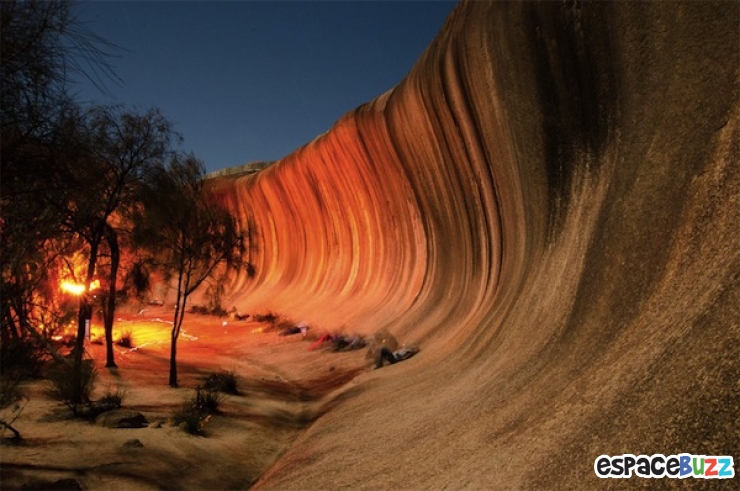 Illustration de l'article : D&eacute;couvrez cette incroyable falaise en forme de vague