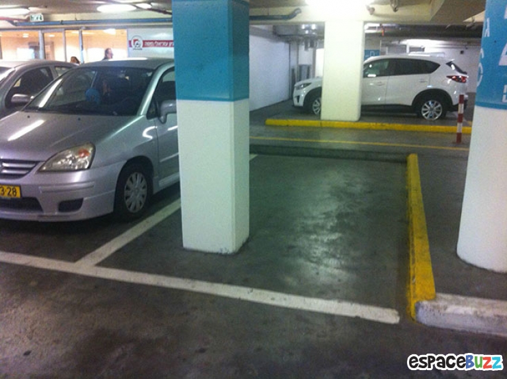 Illustration de l'article : 15 Erreurs de Fabrications qui prouvent que ces gens devraient changer de métier...Et vite!