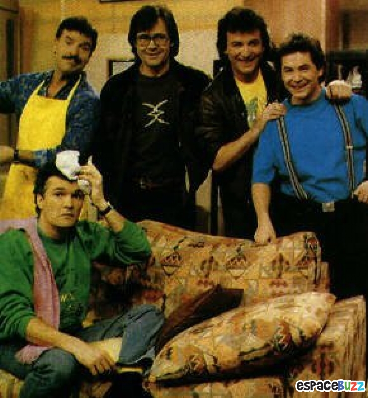 Illustration de l'article : 10 s&eacute;ries cultes des ann&eacute;es 1990