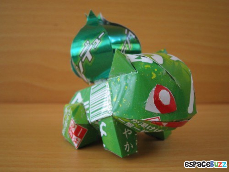 Illustration de l'article : L'artiste Makaon réalise ses scultpures à partir de... canettes! Voici 14 de ses surprenantes créations