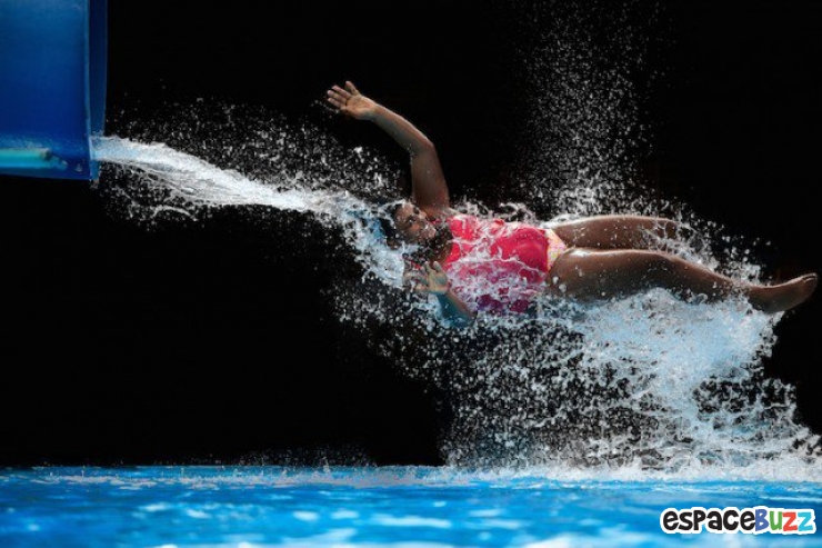 Illustration de l'article : Découvrez 10 clichés pris à la sortie d'un toboggan par la photographe Krista Long