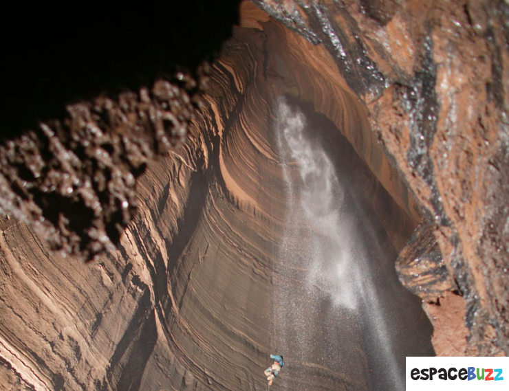 Illustration de l'article : 14 grottes parmi les plus impressionnantes au monde!