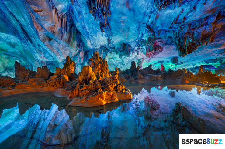 Illustration de l'article : 14 grottes parmi les plus impressionnantes au monde!