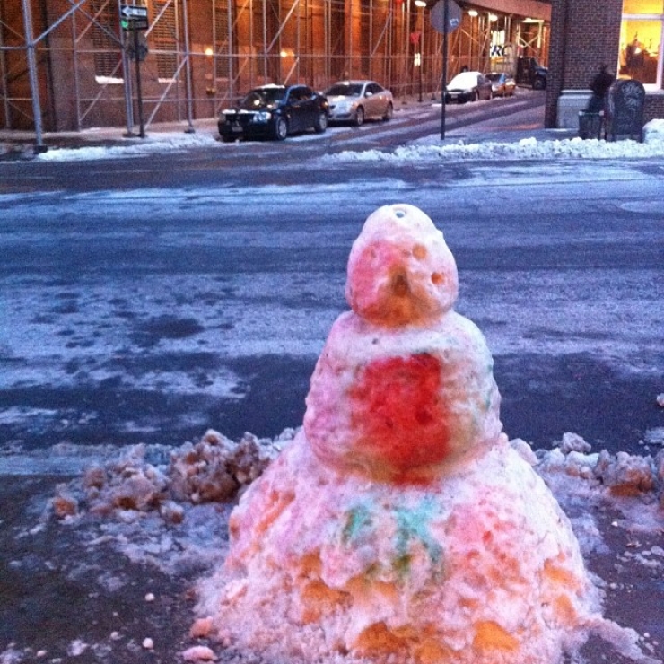Illustration de l'article : 20 bonhommes de neige qui ressemblent &agrave; tout sauf &agrave; des bonhommes de neige