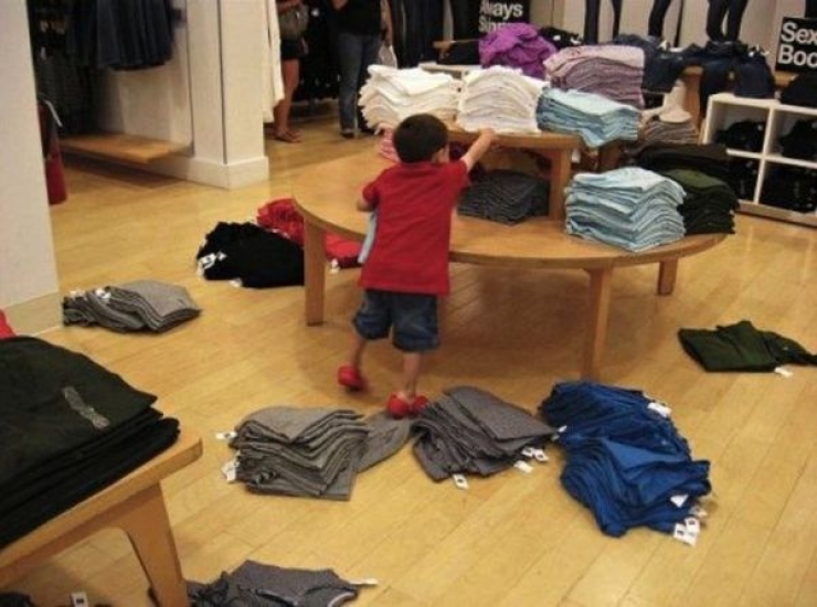 Illustration de l'article : 18 images qui prouvent que faire les courses avec ses enfants n'est pas toujours conseillé!
