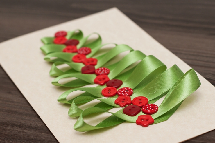 Illustration de l'article : Une carte de voeux ornée d'un sapin de Noël à faire soi-même