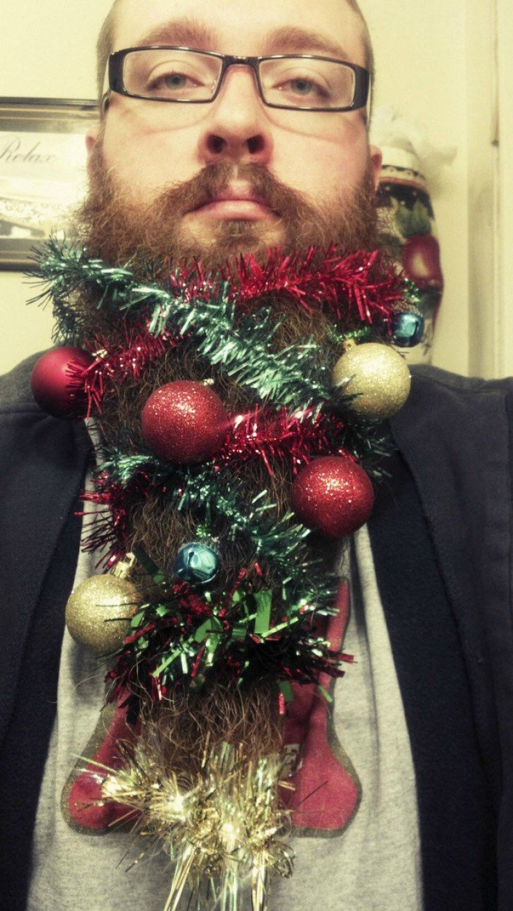 Illustration de l'article : 17 photos de personnes qui sont totalement (voire un peu trop) dans leur trip de No&euml;l