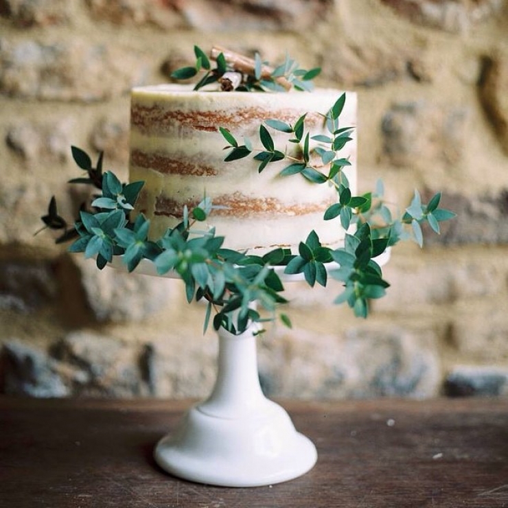 Illustration de l'article : Ces 21 g&acirc;teaux de mariage sont si jolis que les manger serait presque un p&ecirc;ch&eacute;