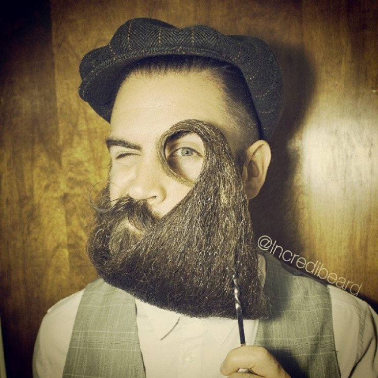 Illustration de l'article : 17 photos d'Incredibeard, l'artiste aux multiples styles de barbe