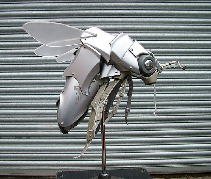 Illustration de l'article : Les enjoliveurs, cet artiste en fait des sculptures hors du commun. En voici 16