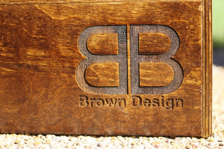 Illustration de l'article : Cet homme et son fils sont en train de r&eacute;aliser l'une des plus belles biblioth&egrave;ques du moment! Quel travail!