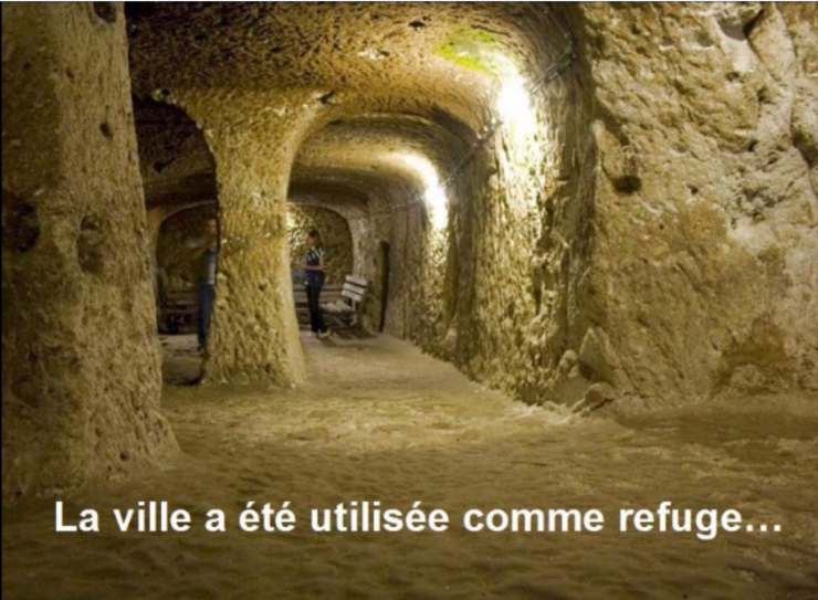 Illustration de l'article : En démolissant un mur dans sa maison, cet homme a fait une découverte incroyable pour l'histoire!