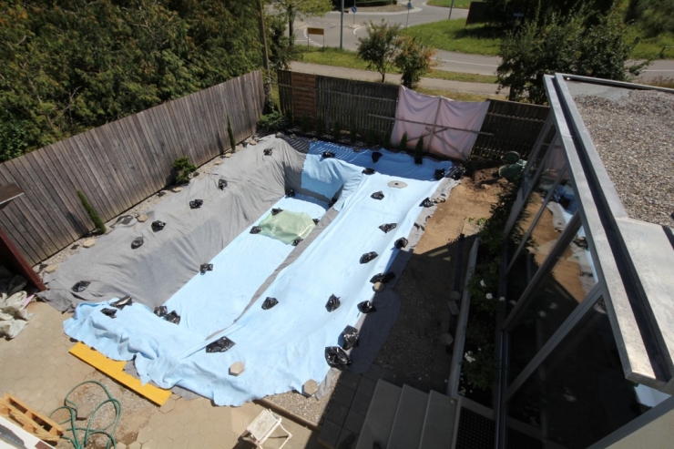 Illustration de l'article : Sa cour arrière était à l'abandon et assez hideuse, jusqu'à ce qu'il décide de la transformer! Chapeau l'artiste!