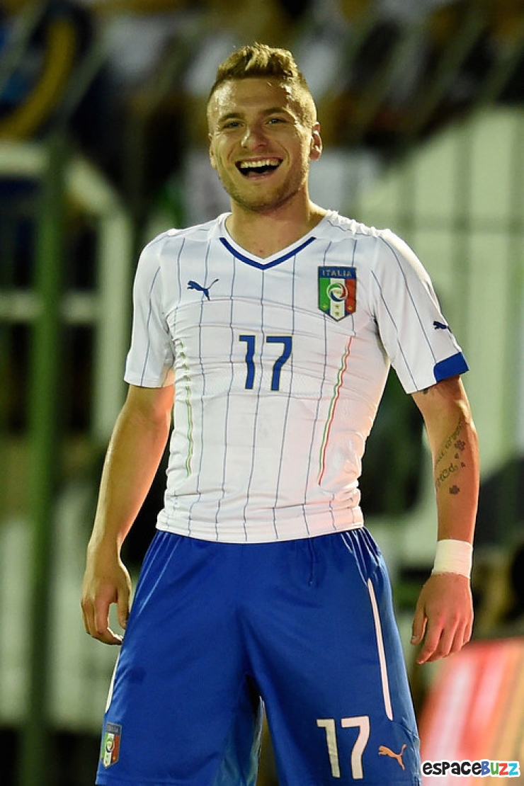 Illustration de l'article : Top 8 des joueurs de foot qui ont autant gagn&eacute; en beaut&eacute; qu&rsquo;en exp&eacute;rience