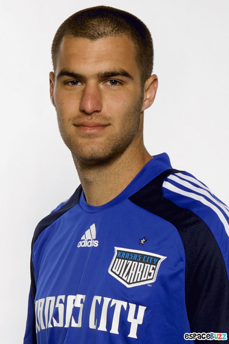 Illustration de l'article : Top 8 des joueurs de foot qui ont autant gagn&eacute; en beaut&eacute; qu&rsquo;en exp&eacute;rience