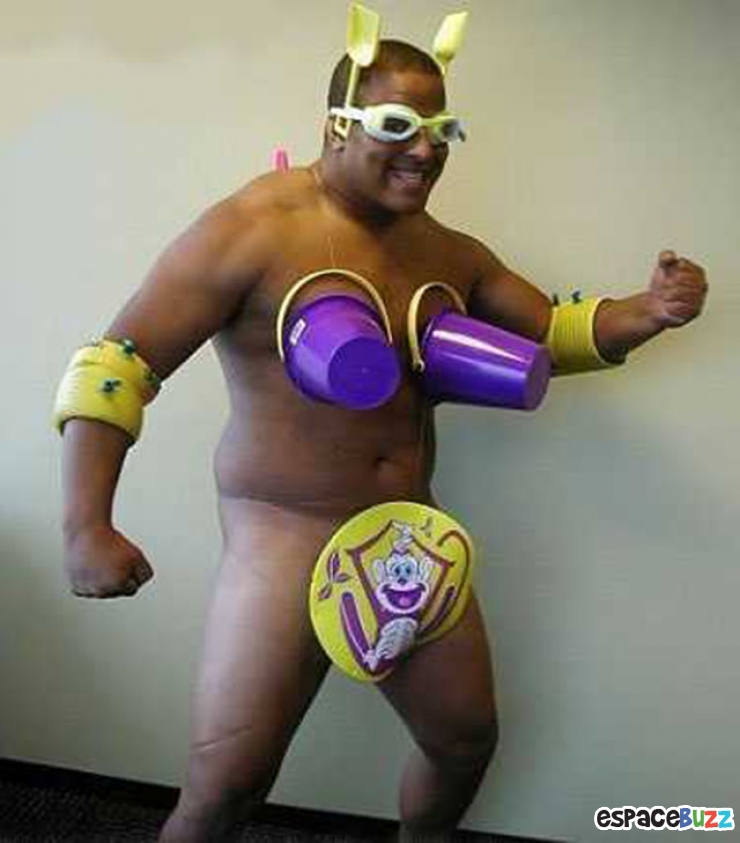 Illustration de l'article : Top 53 des maillots que vous devez absolument éviter sur la plage cet été!