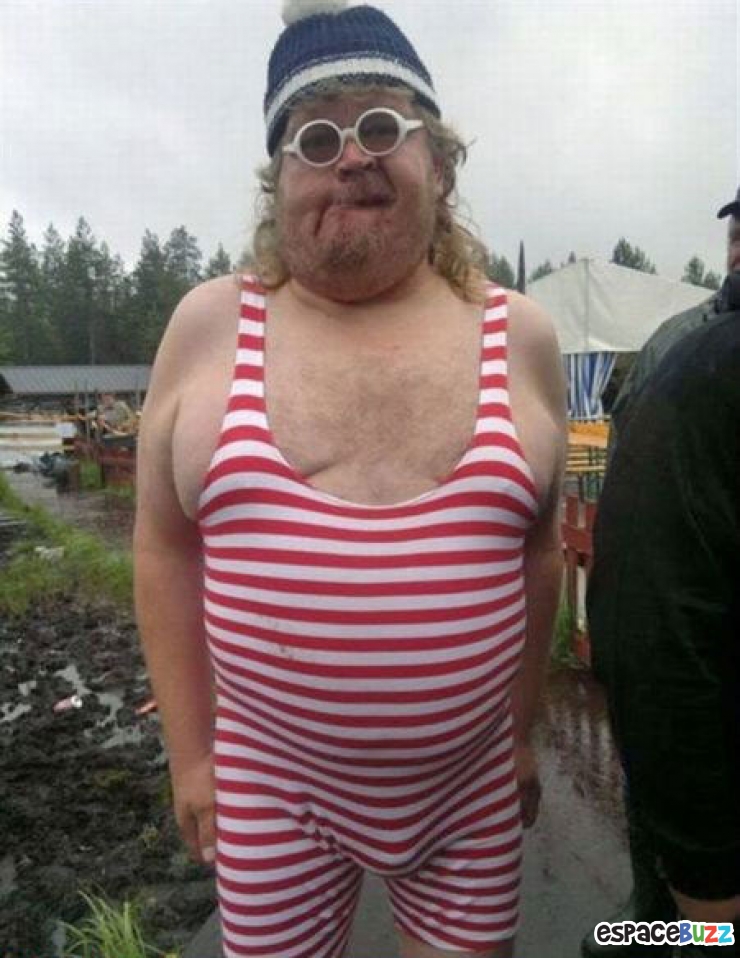 Illustration de l'article : Top 53 des maillots que vous devez absolument éviter sur la plage cet été!