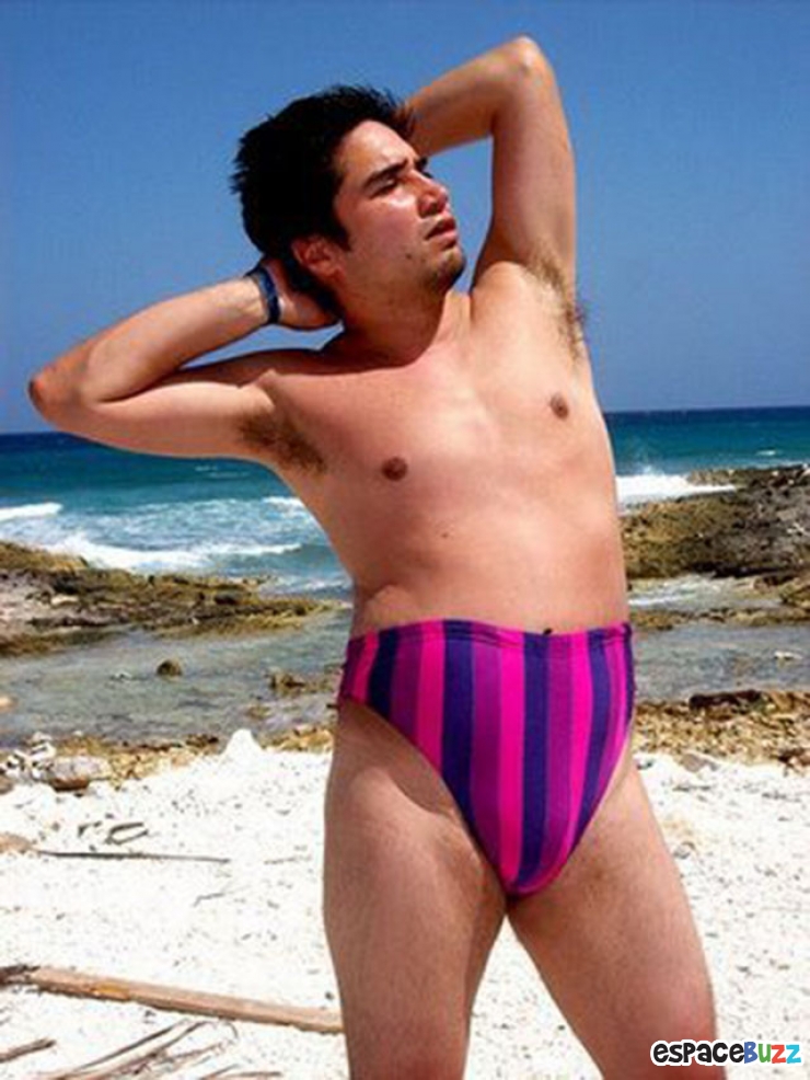 Illustration de l'article : Top 53 des maillots que vous devez absolument éviter sur la plage cet été!