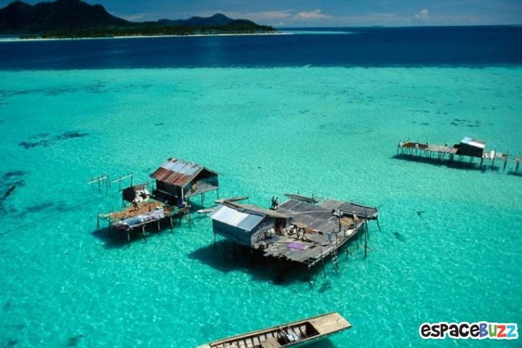 Illustration de l'article : 12 eaux parmi les plus limpides au monde