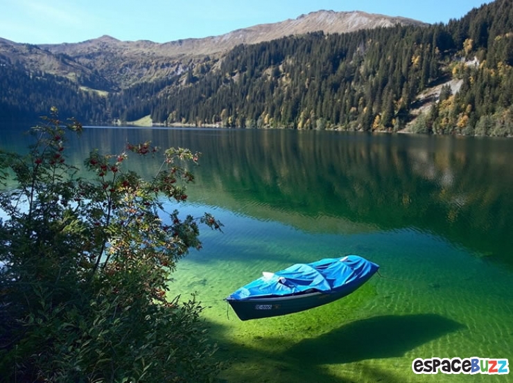 Illustration de l'article : 12 eaux parmi les plus limpides au monde