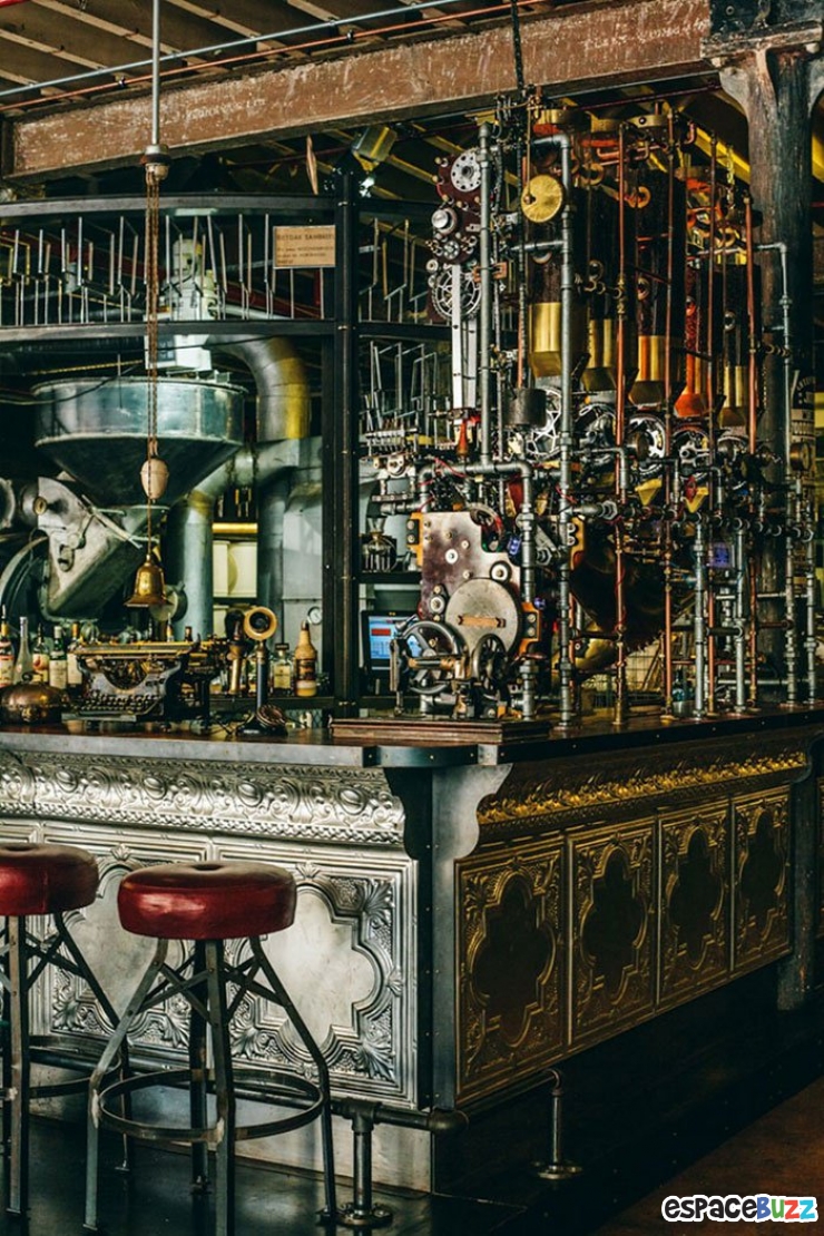 Illustration de l'article : Top 10 des bars les plus originaux du monde!