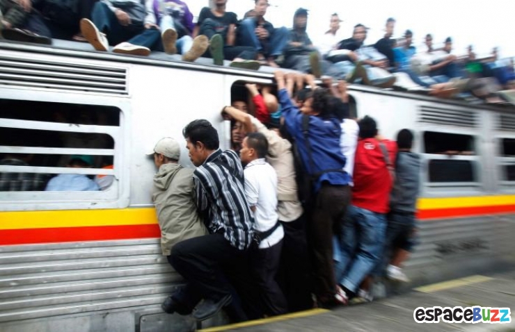 Illustration de l'article : Top 10 des plus incroyables marées humaines à travers le monde!