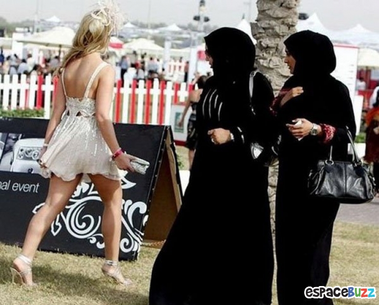 Illustration de l'article : 12 rencontres étranges que vous pouvez faire à Dubaï