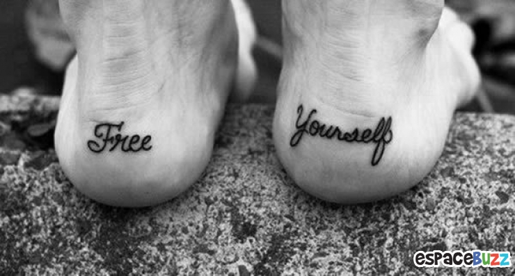 Illustration de l'article : Les 10 meilleurs tatouages symbolisant une rupture amoureuse!