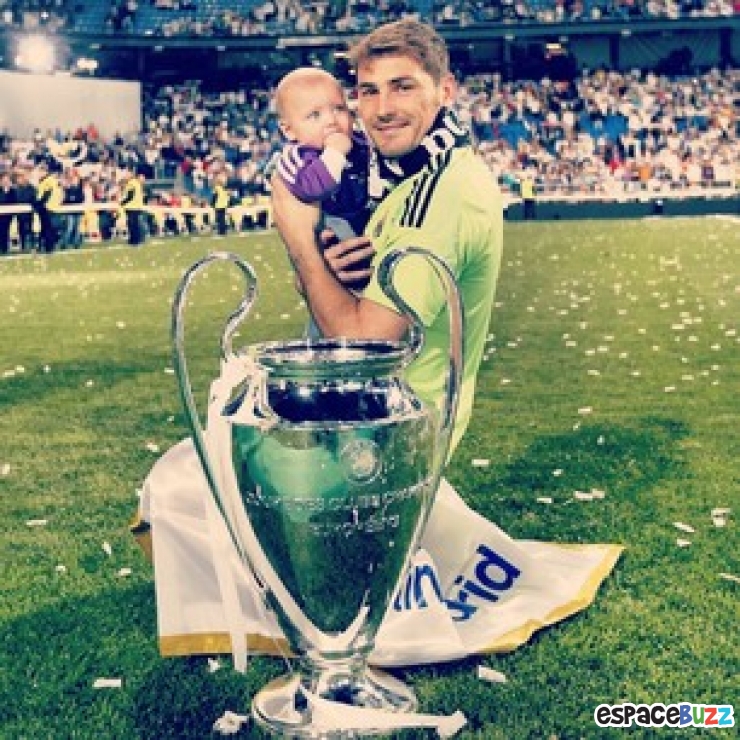 Illustration de l'article : Les 15 papas footballeurs qui vont vous donner envie d’avoir des enfants