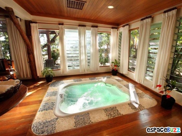 Illustration de l'article : 12 des baignoires les plus originales au monde