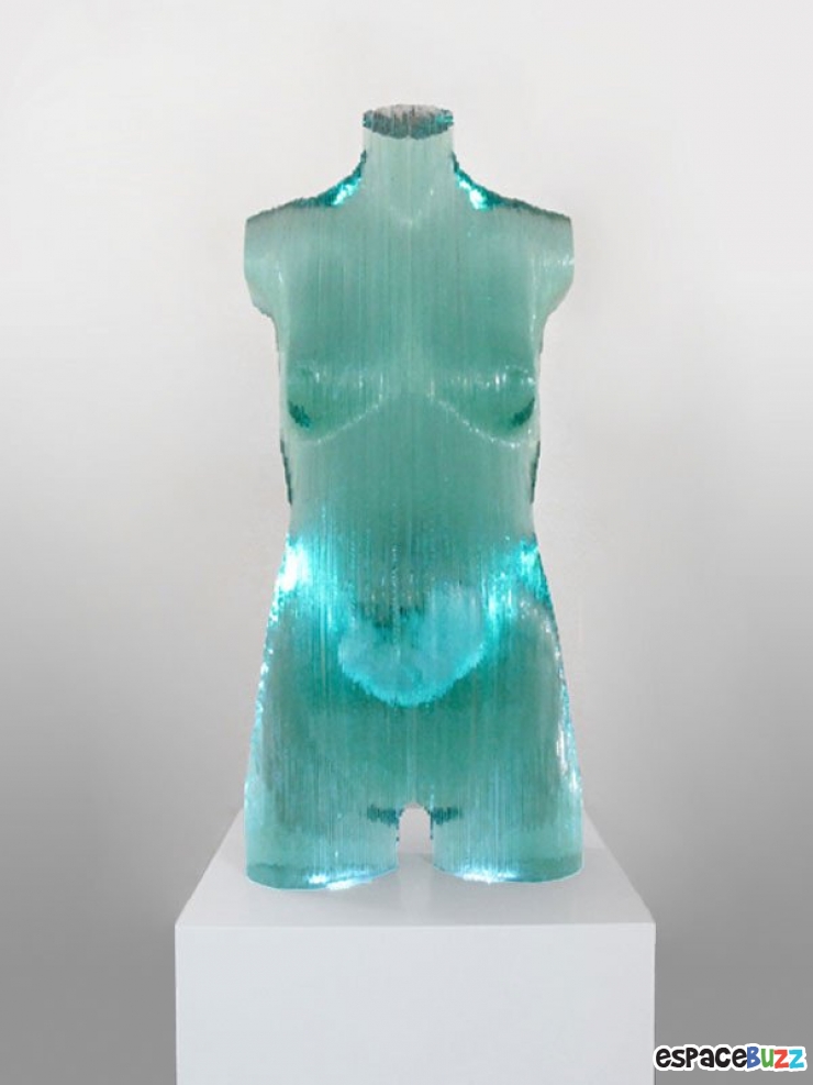 Illustration de l'article : Ben Young travaille le verre avec talent pour donner naissance à de somptueuses œuvres d’art