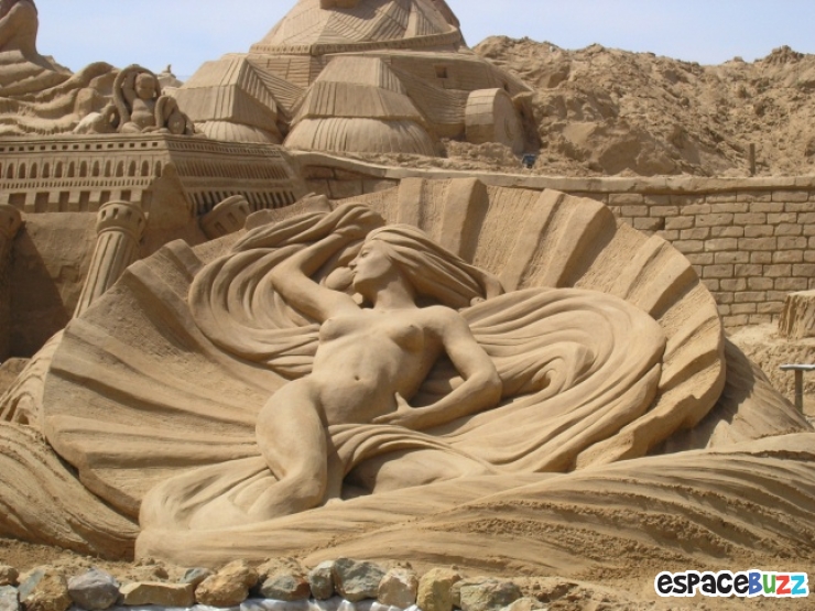 Illustration de l'article : Les 51 Sculptures sur Sable les plus impressionnantes au monde!