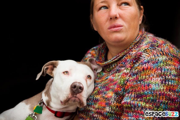 Illustration de l'article : Quand l'amitité entre Sdf et Animaux est immortalisée par 10 photos magnifiques...