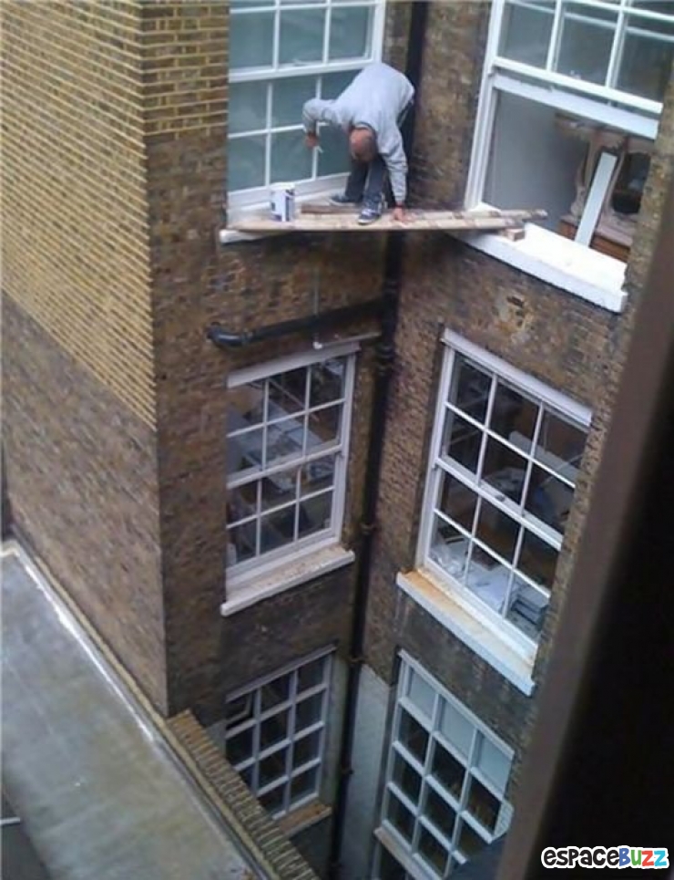 Illustration de l'article : Top 10 des personnes qui d&eacute;fient la mort avec stupidit&eacute; 