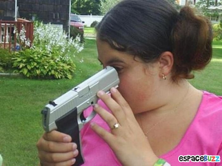 Illustration de l'article : Top 10 des personnes qui d&eacute;fient la mort avec stupidit&eacute; 