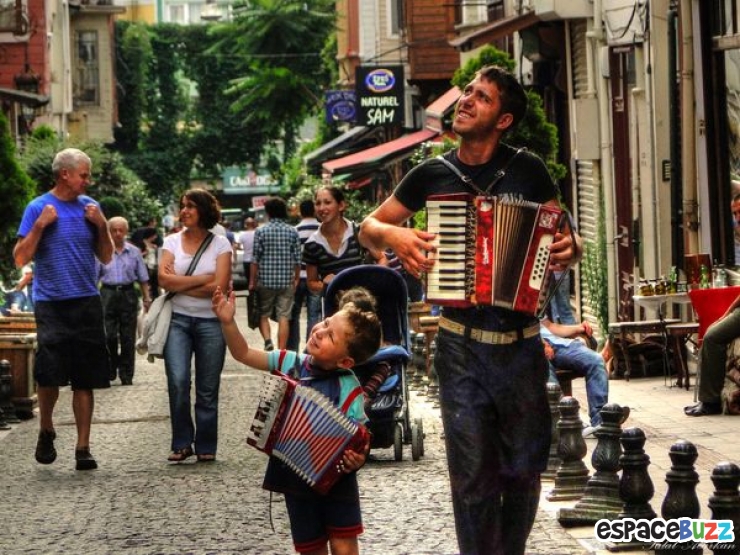 Illustration de l'article : Top 10 des fils qui font pareil que leurs pères