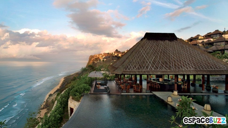 Illustration de l'article : Les 29 piscines d'hôtels les plus belles du monde!