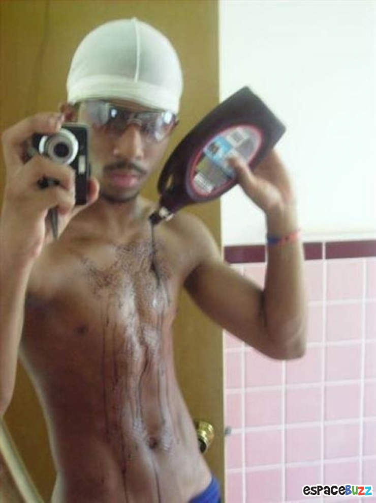 Illustration de l'article : Top 30 des personnes qui n'auraient jamais du connaître les Selfies!