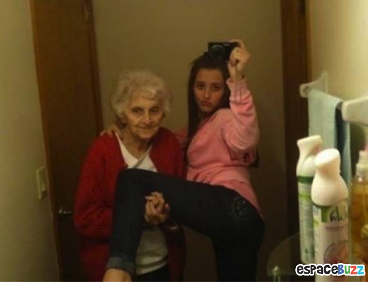 Illustration de l'article : Top 30 des personnes qui n'auraient jamais du connaître les Selfies!