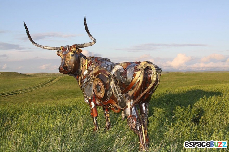 Illustration de l'article : Top 10 des meilleures sculptures en ferraille de John Lopez.