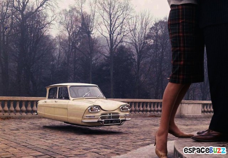 Illustration de l'article : Top 10 des meilleures photos rétro-futuristes de Renaud Marion.