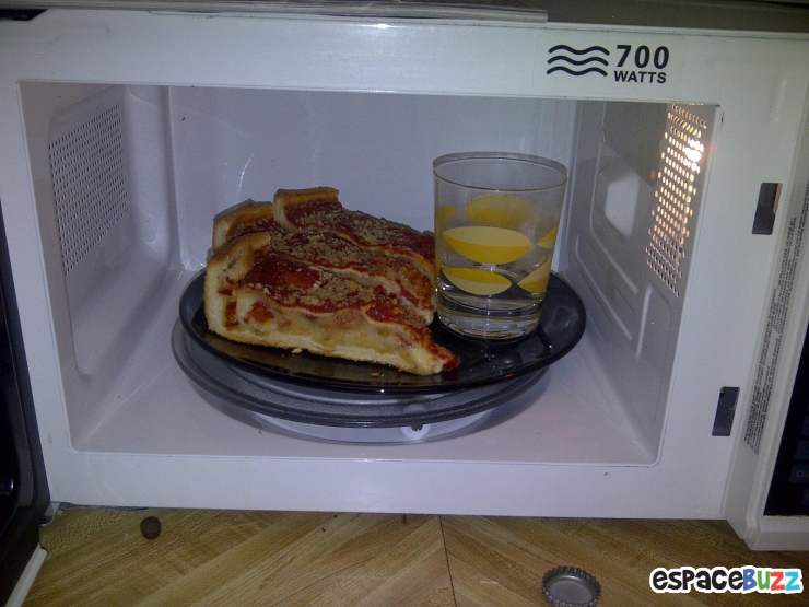 Illustration de l'article : Astuce pour réchauffer vos pizzas sans perdre en qualité!