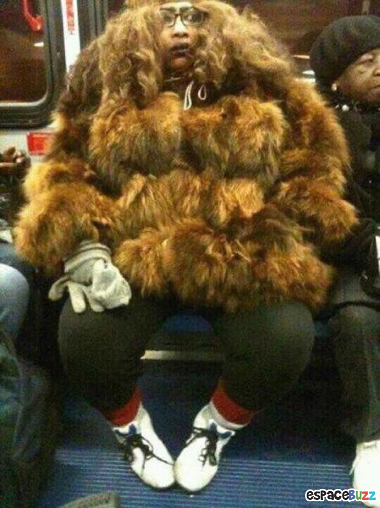 Illustration de l'article : Top 20 des personnes bizarres qu’on risque de croiser dans le métro.