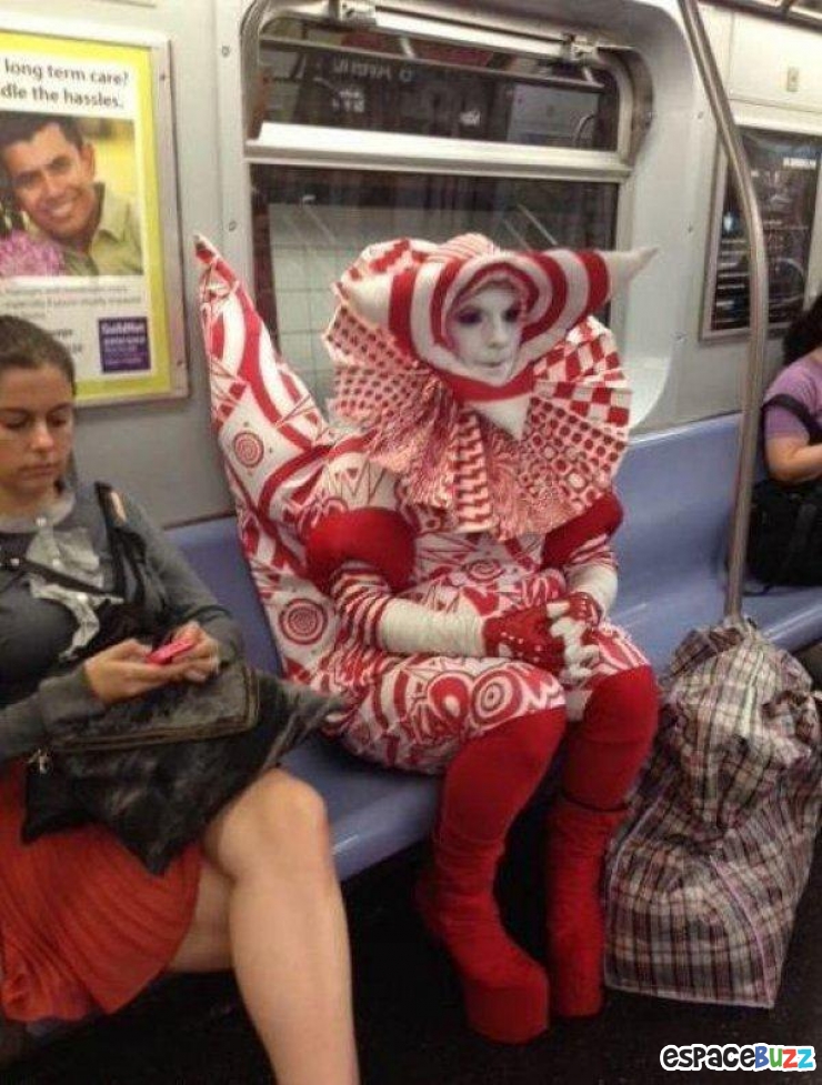 Illustration de l'article : Top 20 des personnes bizarres qu’on risque de croiser dans le métro.