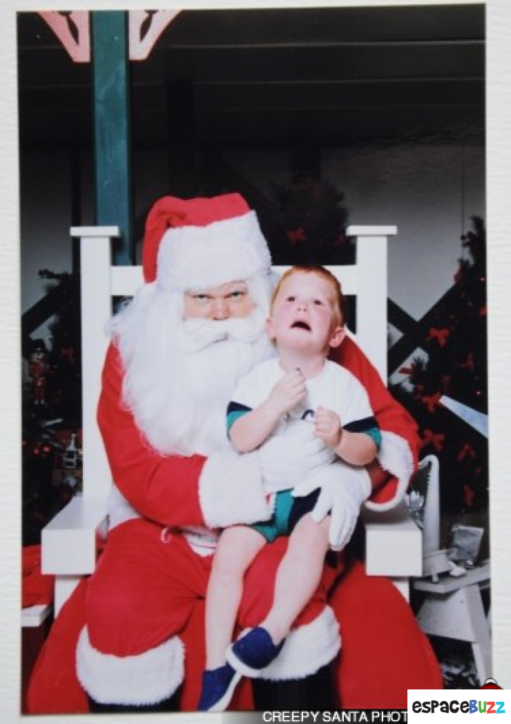 Illustration de l'article : 14 pères Noël que l'on croirait sortis tout droit d'un film d'épouvante