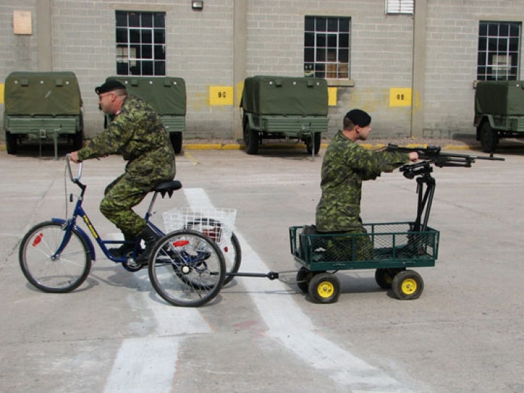 Illustration de l'article : Les militaires ont aussi le sens de l'humour. La preuve avec ces 15 photos