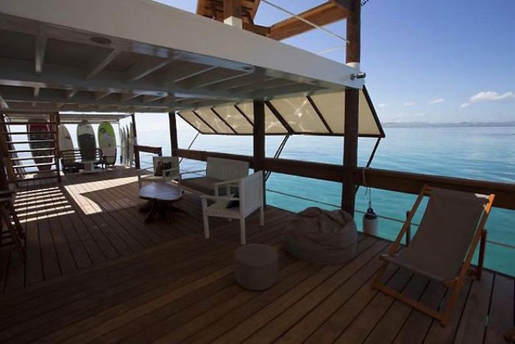 Illustration de l'article : Découvrez Cloud 9, un bar-restaurant flottant unique en son genre