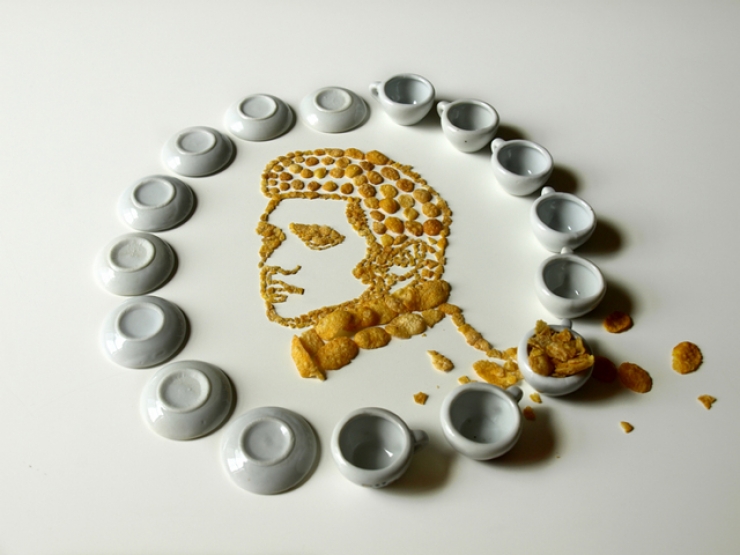 Illustration de l'article : Cette artiste dessine d'incroyables portraits de musiciens avec des corn flakes. En voici 16